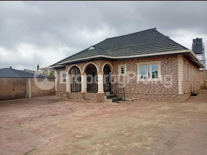 4 bedroom House for sale Hassan Block Area Elebu Off Akala Express Ibadan Akala Express Ibadan Oyo