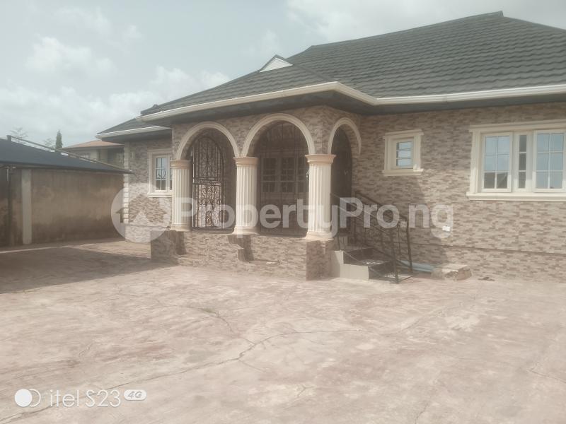 4 bedroom House for sale Hassan Block Area Of Elebu Off Akala Express Ibadan Akala Express Ibadan Oyo