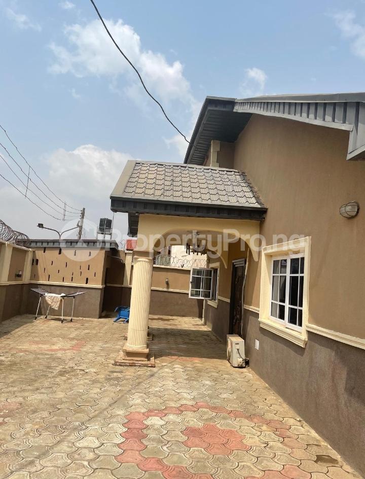 4 bedroom House for sale Elebu Off Akala Express Ibadan Akala Express Ibadan Oyo