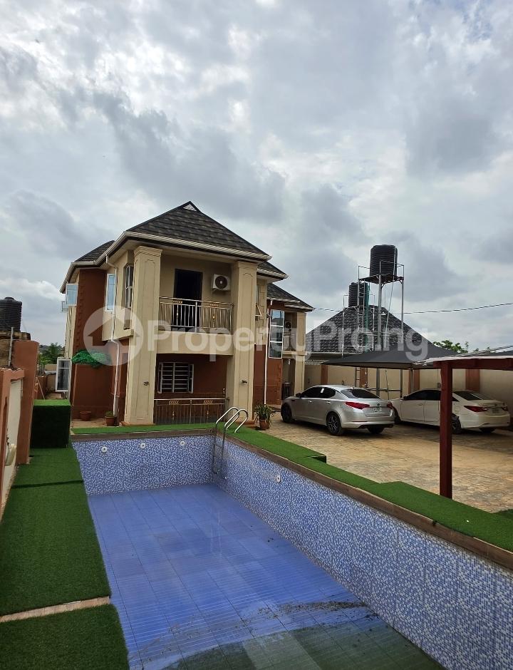 4 bedroom House for sale Adejumo Ologuneru Area, Eleyele Ibadan Oyo