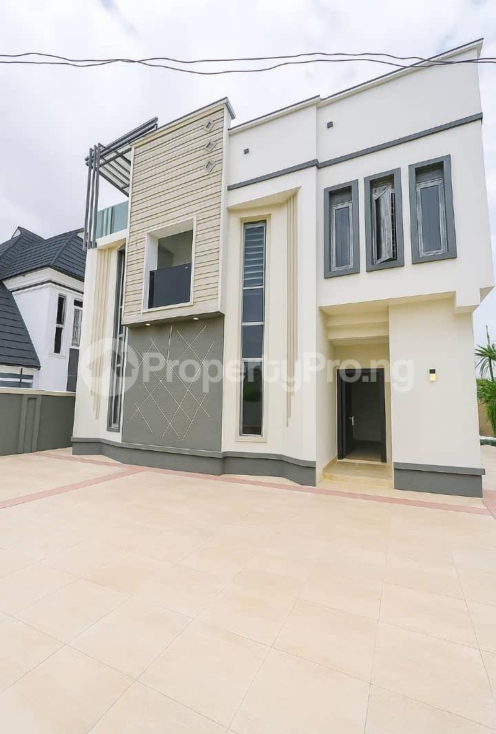 4 bedroom House for sale Adeoje Akala Express Ibadan Oyo