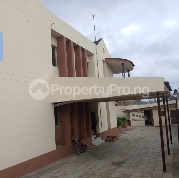 4 bedroom House for sale Ayoola Drive New Bodija Ibadan Oyo