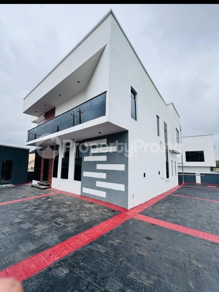 4 bedroom House for sale Carlton Gate Akobo Ibadan Oyo