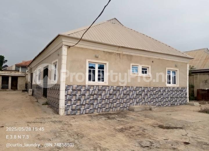 4 bedroom House for sale Akala Express Ibadan Oyo