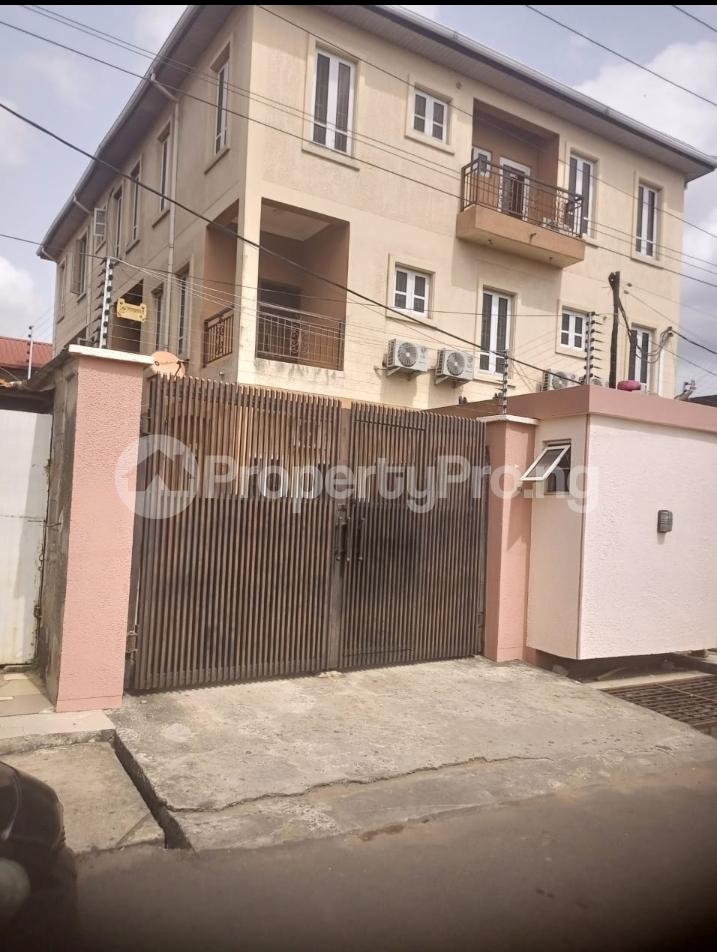 4 bedroom House for sale  Gbagada Phase 1 Gbagada Lagos