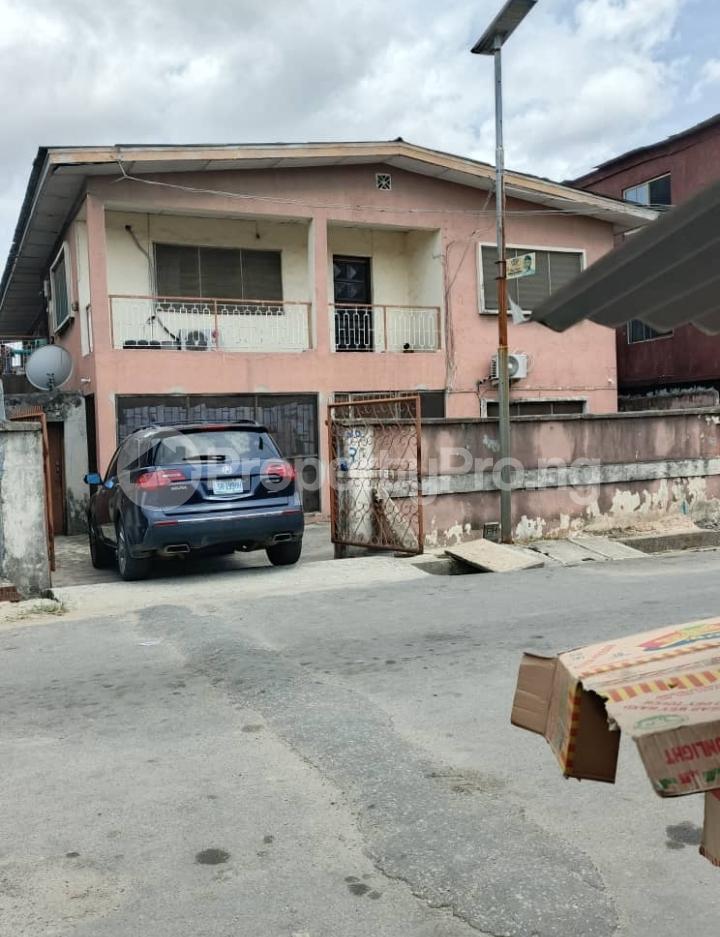 3 bedroom House for sale Aguda Surulere Lagos