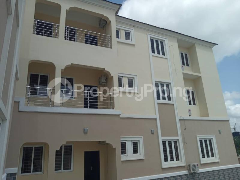 2 bedroom Flat / Apartment for rent Close To American International School Durumi Abuja