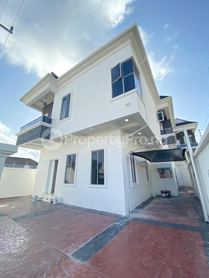 4 bedroom House for sale Orchid Road chevron Lekki Lagos