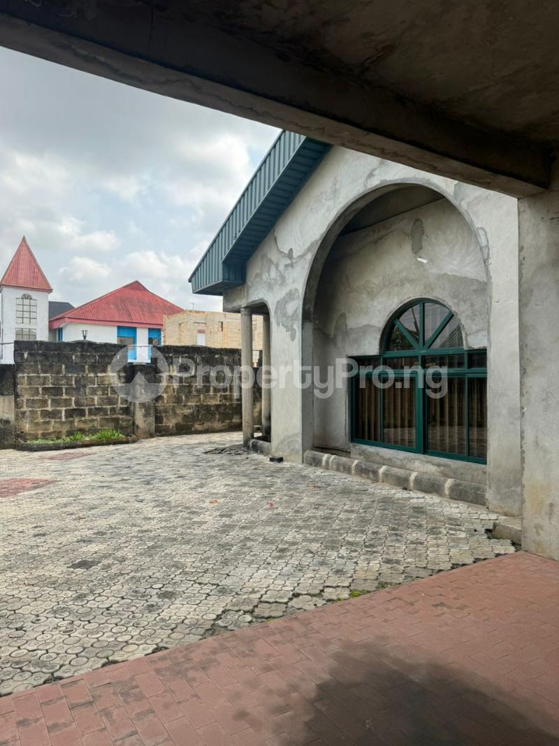 6 bedroom Flat / Apartment for sale Uyo Akwa Ibom
