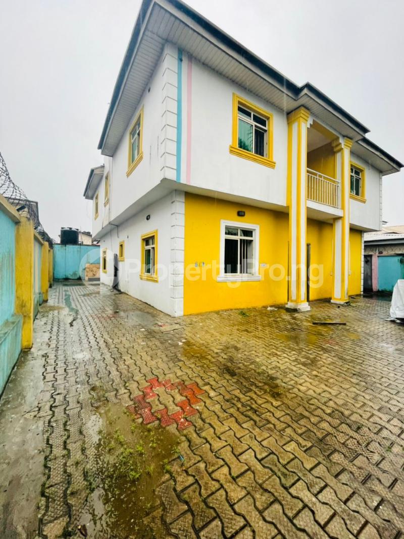 4 bedroom House for sale Peninsula Resort Road Behind Budo Hospital Ajah Lagos - 0