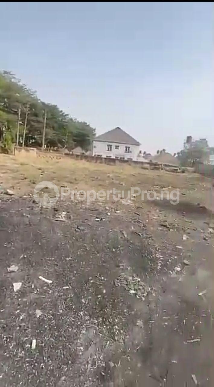 Land for sale 1st Avenue, Before The Banks Gwarinpa Abuja