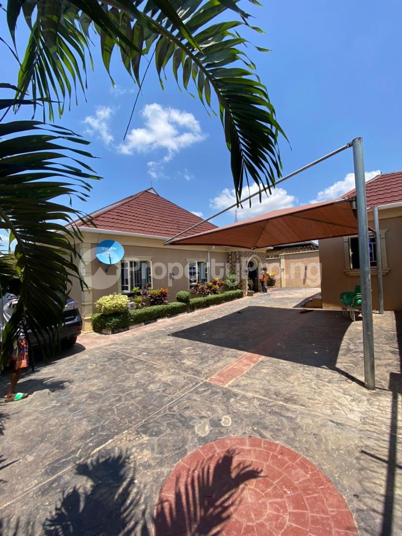 3 bedroom House for sale Awotan Gra, After Lifeforte School, Apete Ibadan Oyo