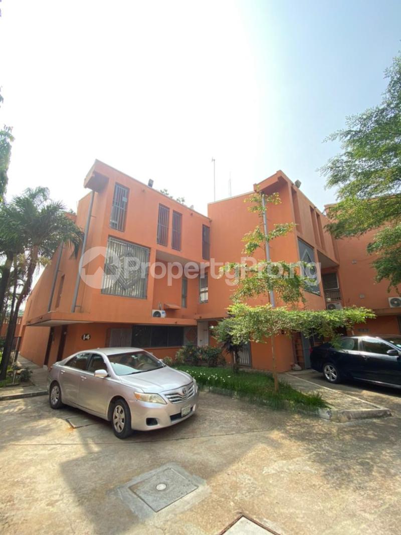 4 bedroom House for sale   Banana Island Ikoyi Lagos