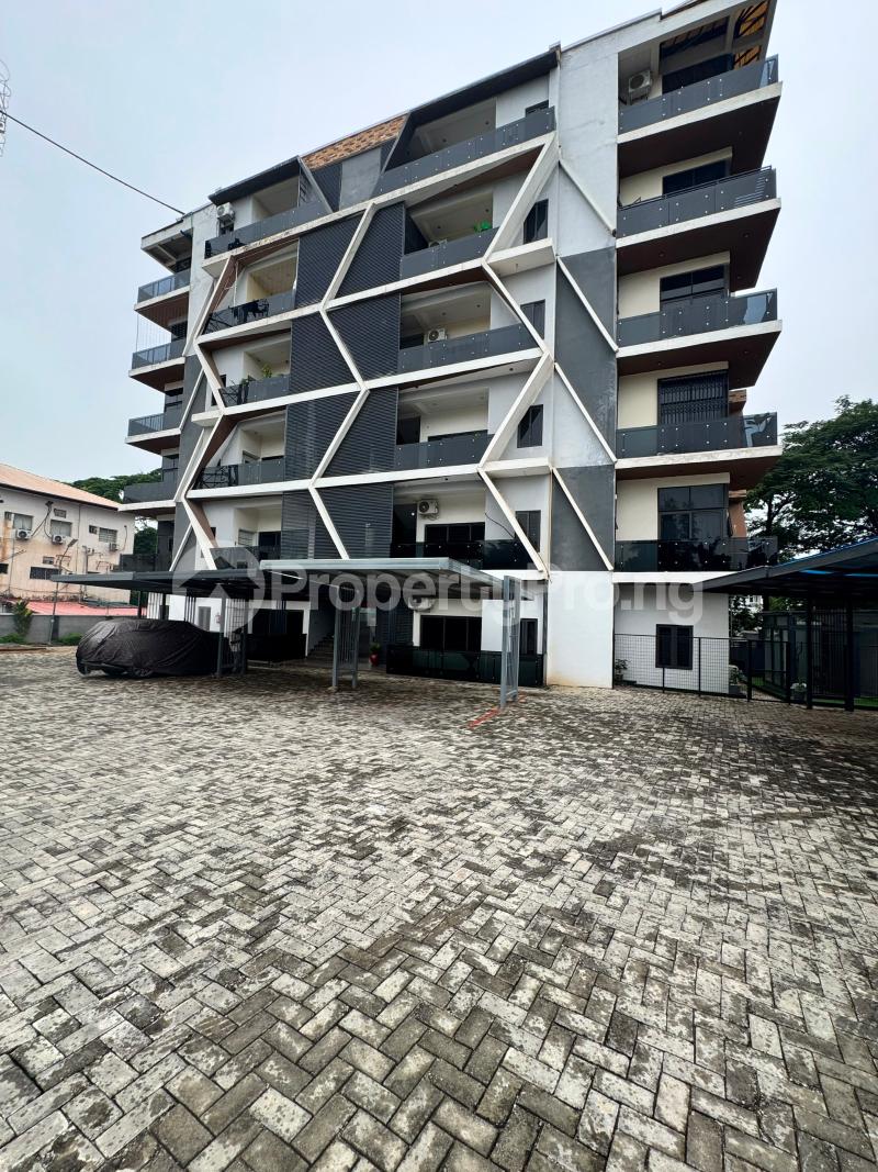 3 bedroom Flat / Apartment for rent Off Ibb Way Maitama. (video Is Available) Maitama Abuja