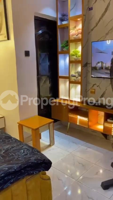 1 bedroom Flat / Apartment for rent Off Pedro Road, Shomolu Shomolu Lagos - 0