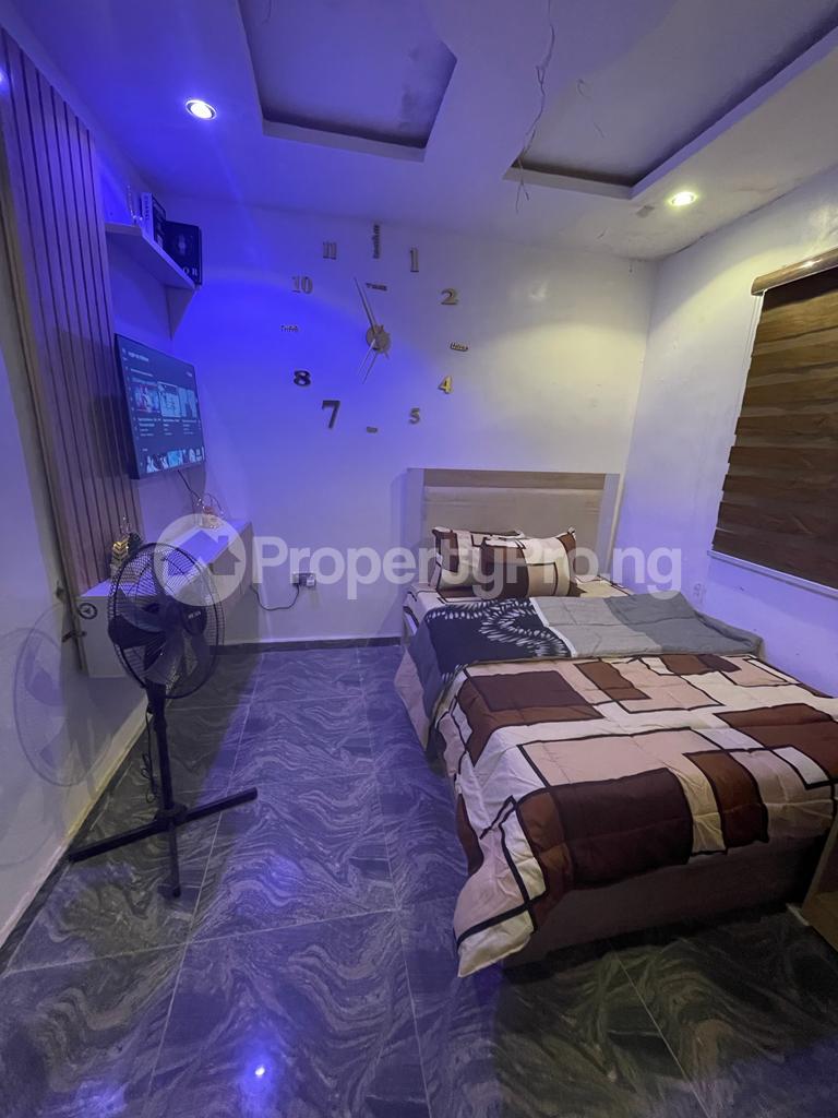 1 bedroom Flat / Apartment for shortlet Jibowu Yaba Lagos