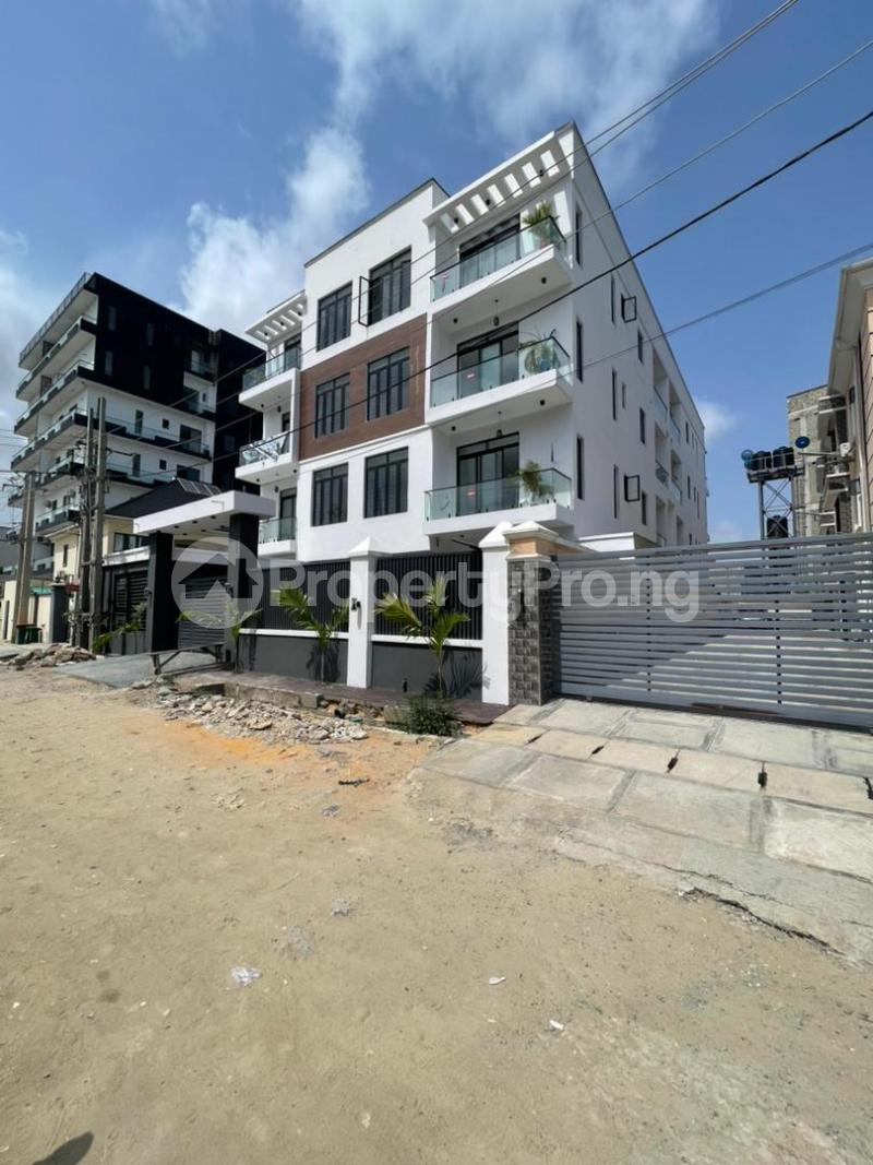 2 bedroom Flat / Apartment for sale Lekki Phase1 Freedom Way Lekki Lagos