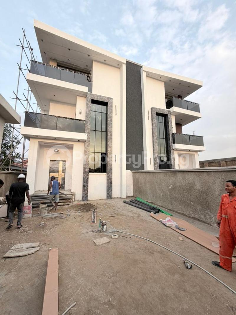 4 bedroom House for sale Aare Estate, Off Mobil Oluyole Estate Ibadan Oyo