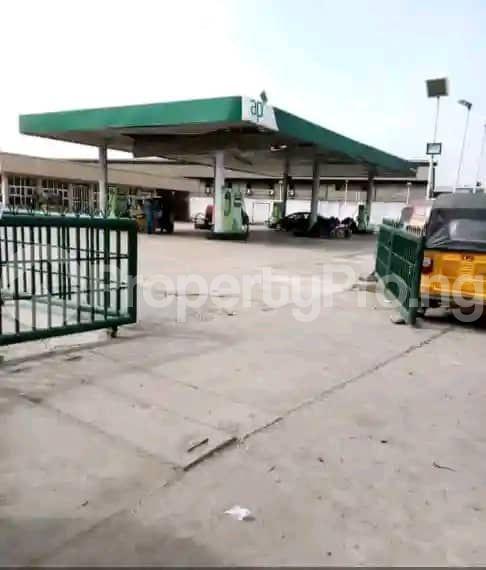 10 bedroom Commercial Property for sale Apapa/oshodi Express Way Oshodi Expressway Oshodi Lagos