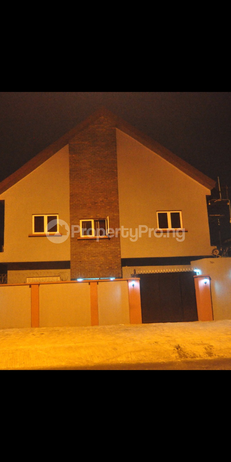 10 bedroom Commercial Property for sale Off Alh Masha Road Masha Surulere Lagos