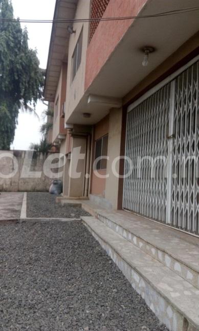 3 bedroom Flat / Apartment for rent 14, Remi Sofoluwe Street Magodo GRA Phase 2 Kosofe/Ikosi Lagos