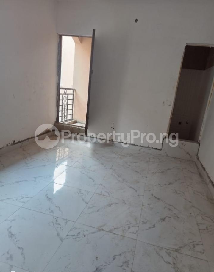 1 bedroom Flat / Apartment for rent Jibowu Yaba Lagos - 1