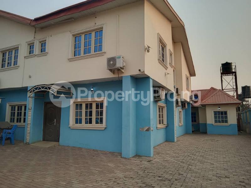 9 bedroom Commercial Property for rent 6th Avenue , Gwarinpa Abuja