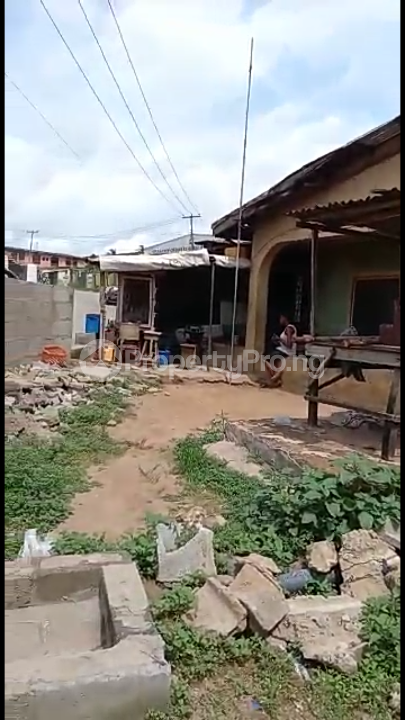 House for sale Along Okunola Road Egbeda Alimosho Lagos