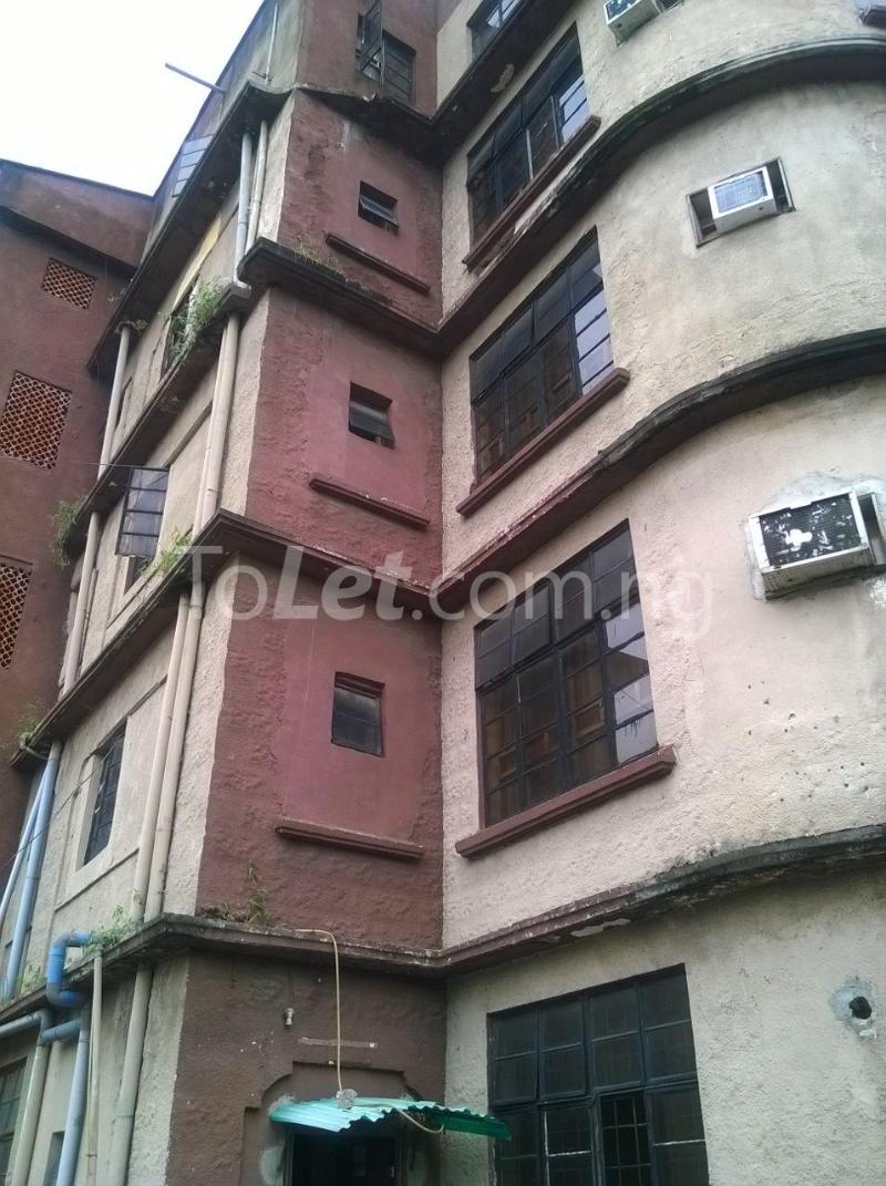 2 bedroom Flat / Apartment for rent Oba Akran Lagos