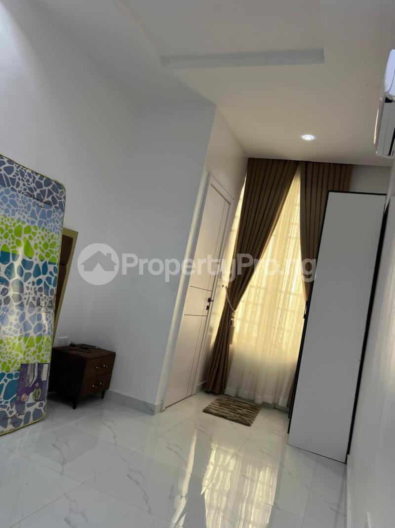 2 bedroom House for rent Adeniyi Jones Estate Ikeja Lagos