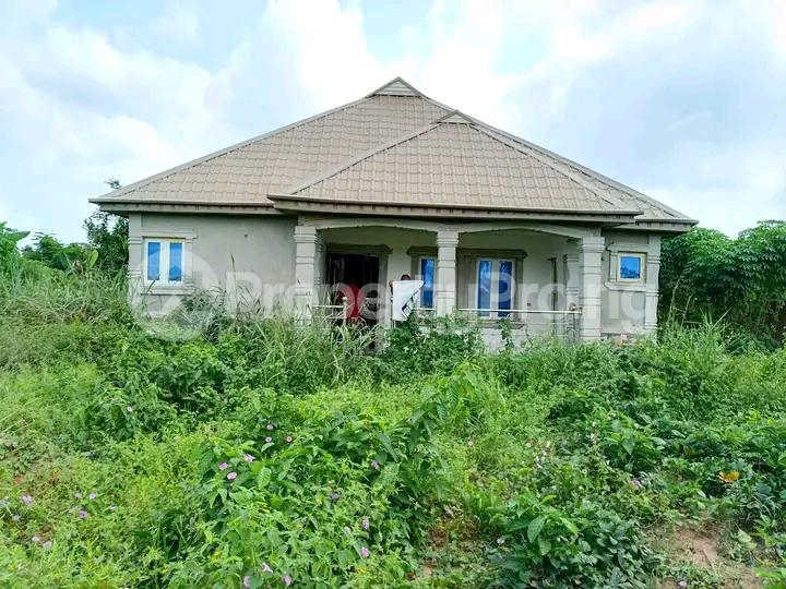 3 bedroom House for sale Ikorodu Lagos