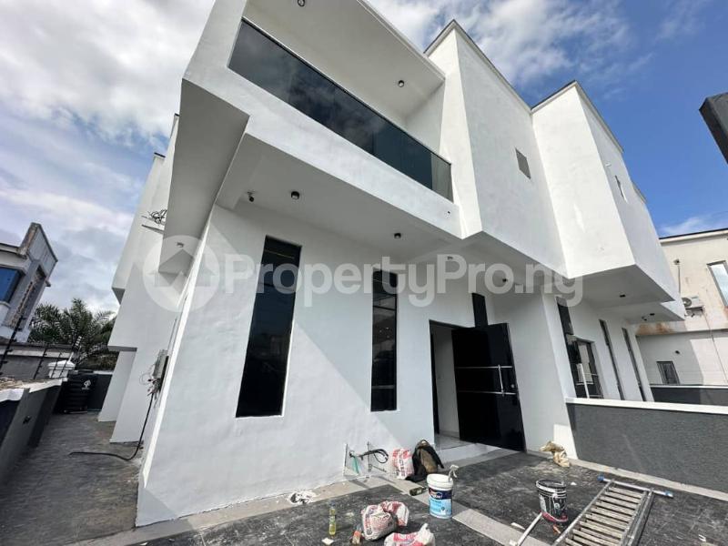 4 bedroom House for rent Orchid Road, Before Roundabout Orchid Lekki Lagos