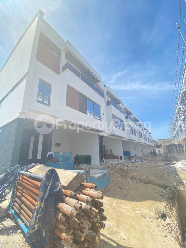 4 bedroom House for sale Ologolo Lekki Lagos