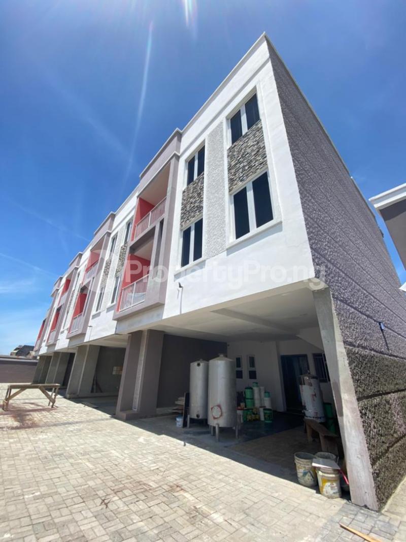 4 bedroom House for sale Ologolo Lekki Lagos