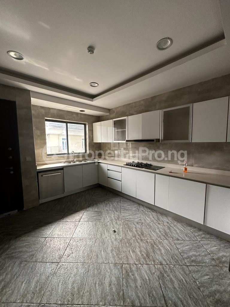 4 Bedroom House in Banana Island Ikoyi Lagos House for rent in ikoyi