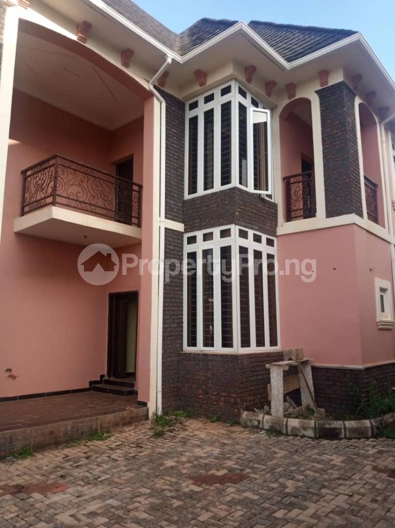 5 bedroom House for sale Premier Layout, Enugu Enugu