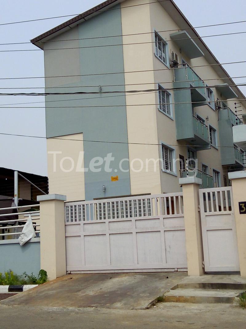 5 bedroom House for rent 37 Ajanaku Street Opebi Ikeja Lagos