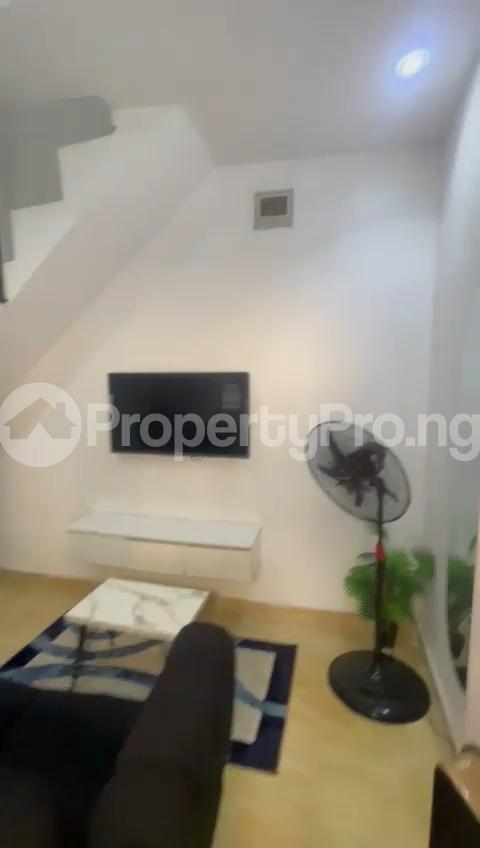 1 bedroom House for rent Off Pedro Shomolu Lagos