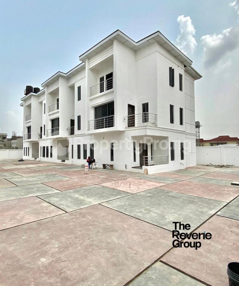 4 bedroom House for sale Osapa london Lekki Lagos