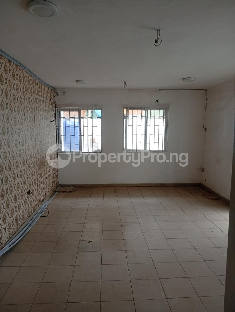 4 bedroom Commercial Property for rent Opebi Ikeja Lagos