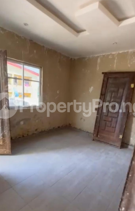 Flat / Apartment for rent Abule-Oja Yaba Lagos