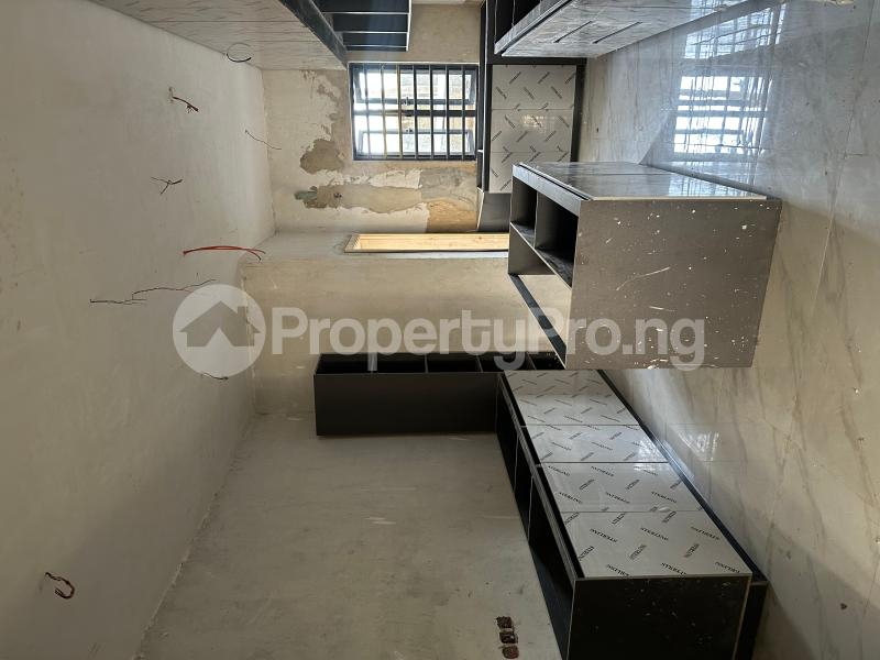 4 bedroom House for sale Mobil Estate Road Ilaje Ajah Lagos