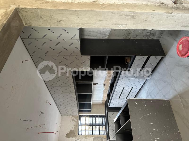 4 bedroom House for sale Mobil Estate Road Ilaje Ajah Lagos