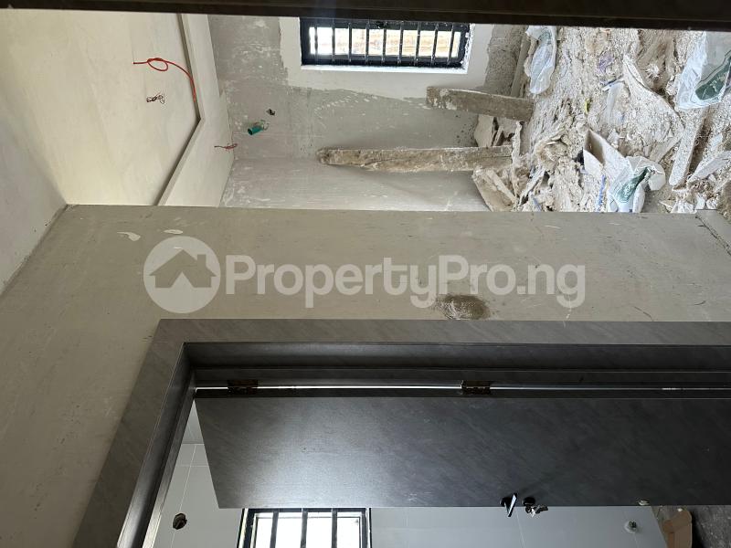 4 bedroom House for sale Mobil Estate Road Ilaje Ajah Lagos