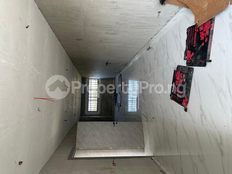 4 bedroom House for sale Mobil Estate Road Ilaje Ajah Lagos