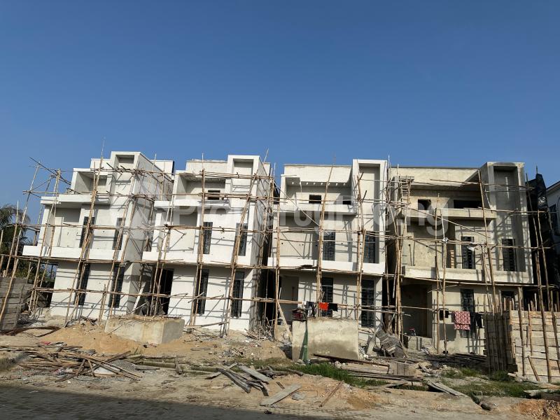 4 bedroom House for sale Mobil Estate Road Ilaje Ajah Lagos