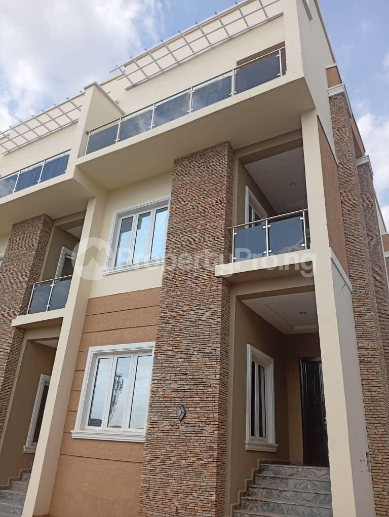 4 bedroom House for sale Guzape Abuja
