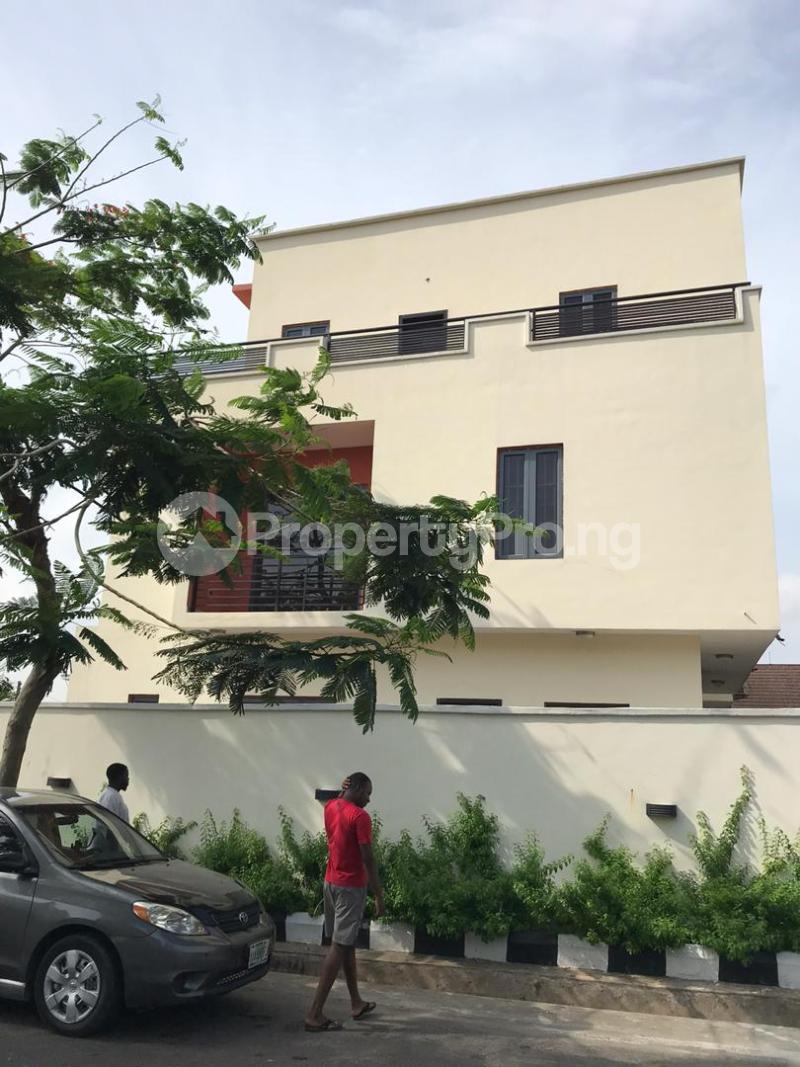 5 bedroom House for sale Magodo GRA Phase 2 Kosofe/Ikosi Lagos