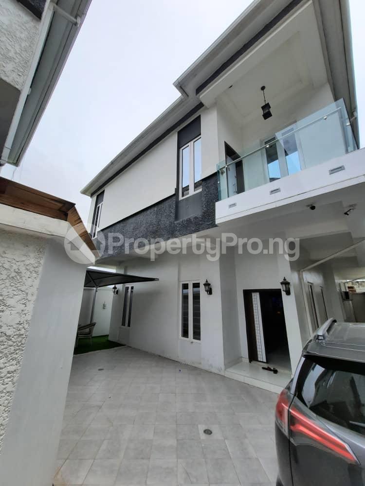 5 bedroom House for sale chevron Lekki Lagos