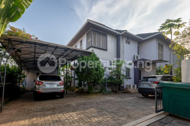5 bedroom House for sale Pinnock Beach Estate , Osapa london Lekki Lagos - 0